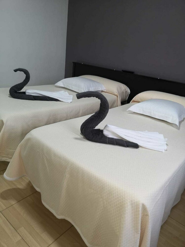 Фото Hostal Asador Julian Brunete