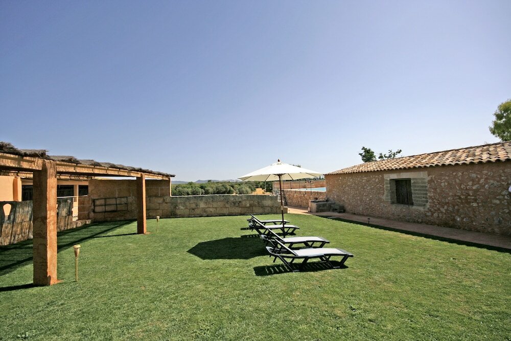 Фото Finca Agroturismo Sa Cova den Borino