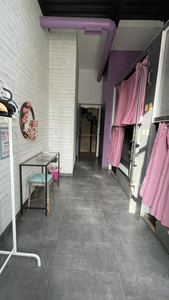 Фото Iconic Athens Hostel