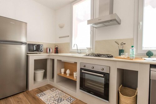 Апартаменты Le Niche Holiday Home With Balcony - Cav