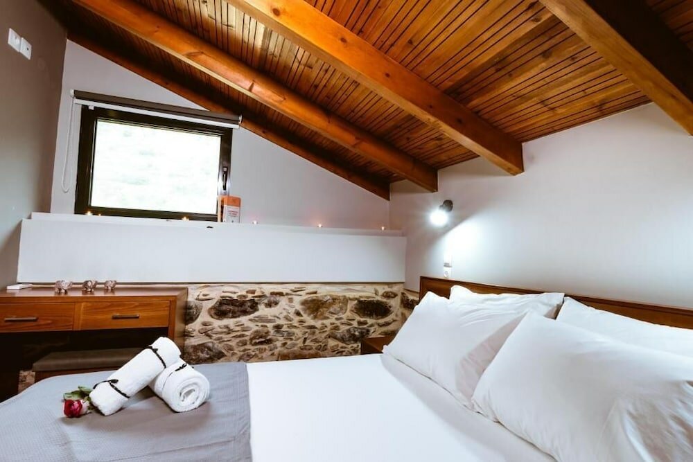 Фото Ellafos Traditional Living