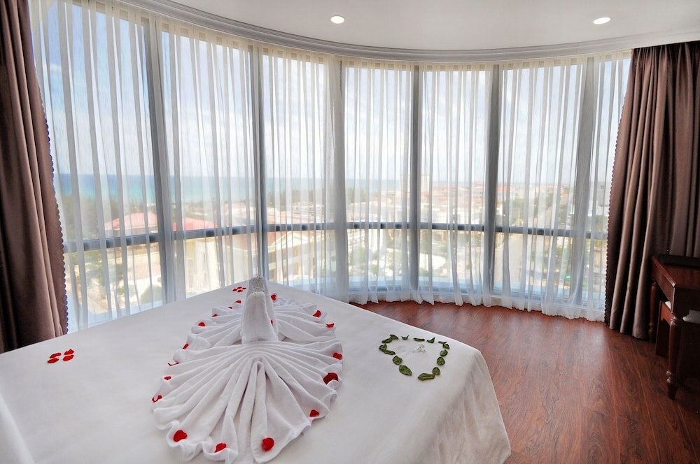 Фото Sunflower Hotel