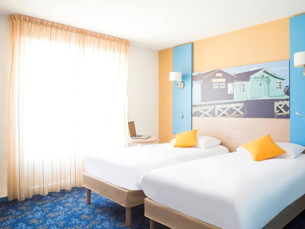 Фото Hôtel ibis Styles Marennes Oleron