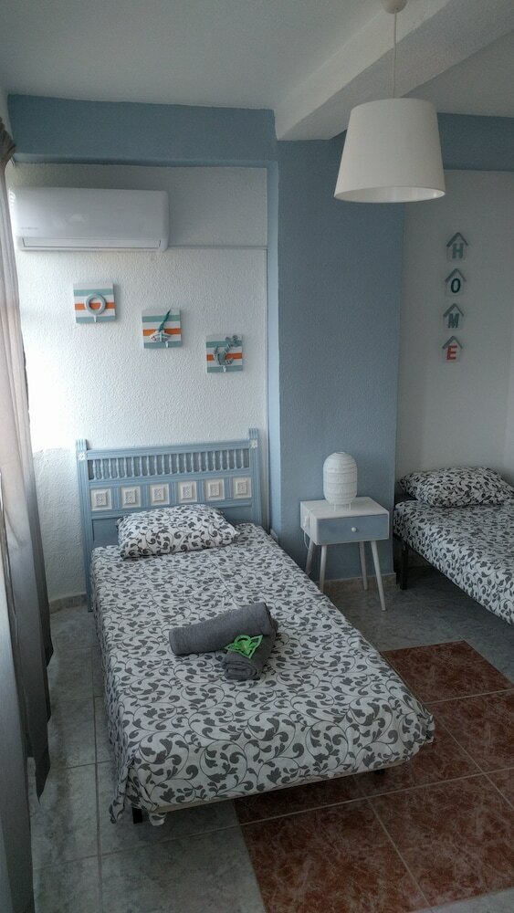 Фото Sky Sea Holidays Benalmadena