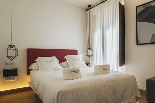 Гостиница La Ermita Suites - Único Hotel Monumento de Córdoba в Кордове