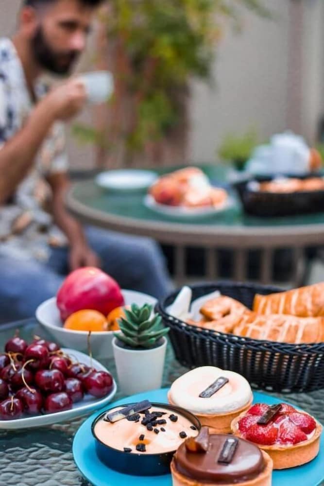 Фото Acropolis Vision