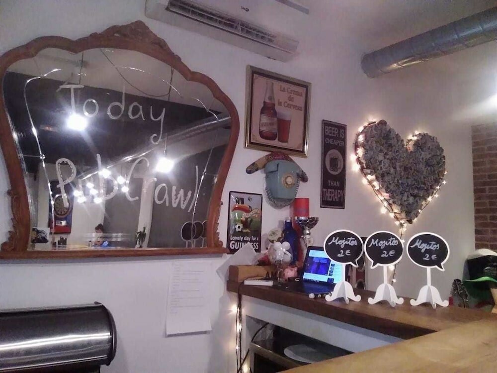 Фото Olé Backpackers Hostel