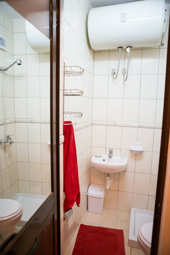 Фото Artistic Tirana