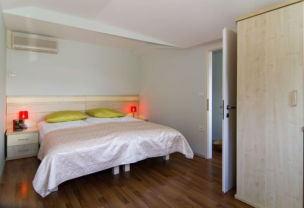 Фото Hiša posebne sorte