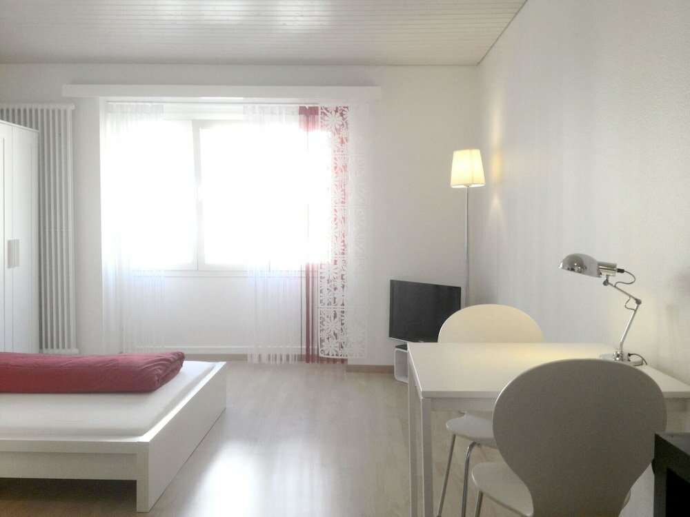 Фото Hitrental Central Apartments