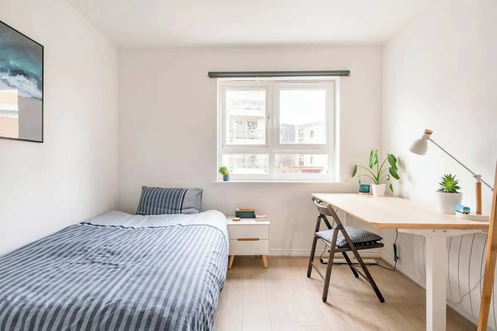 Фото Vibrant & Modern 1bd Flat - Hackney