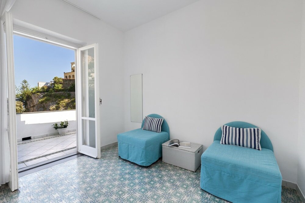 Фото Estate4home - Casa Gegé