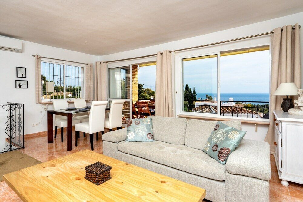 Фото Townhouse with Sea View in Benalmadena Ref 116