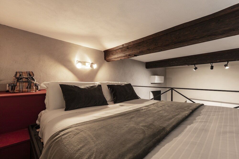 Фото Roommo Apartments