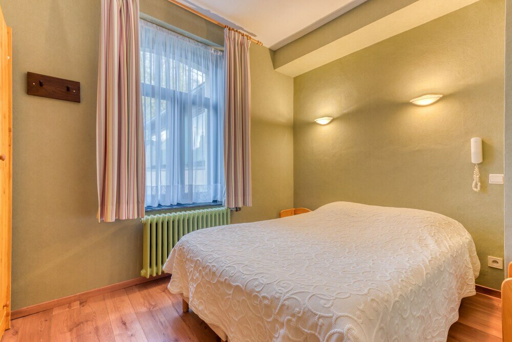 Фото Hôtel Le Cor de Chasse