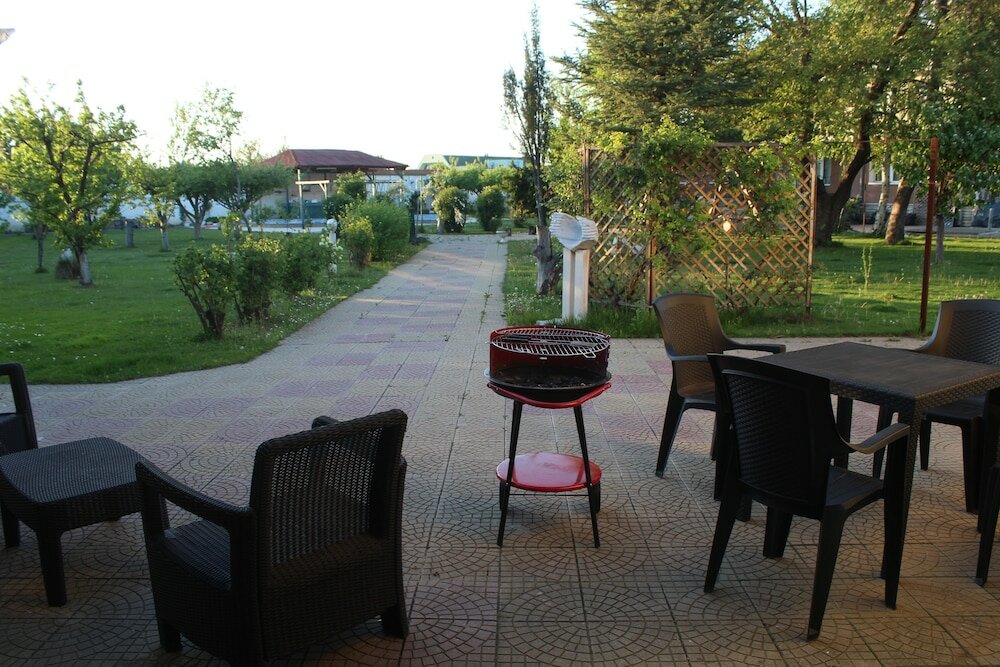 Фото Galeria In The Garden