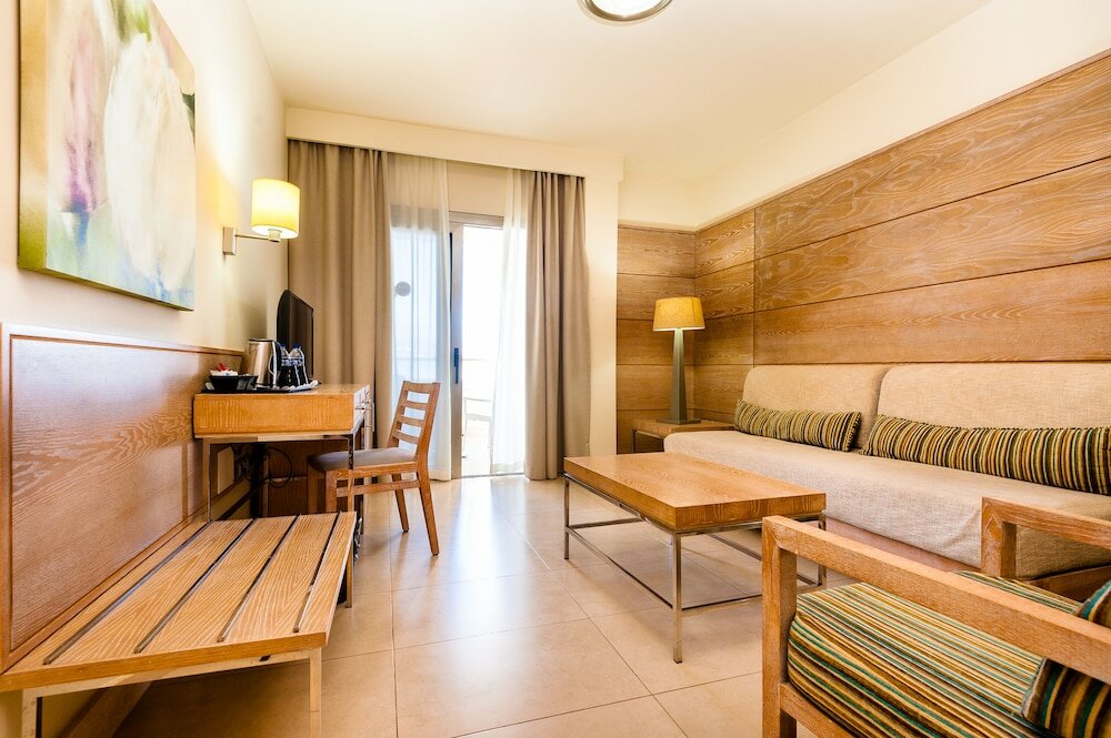 Фото Kn Hotel Arenas del Mar - Adults Only
