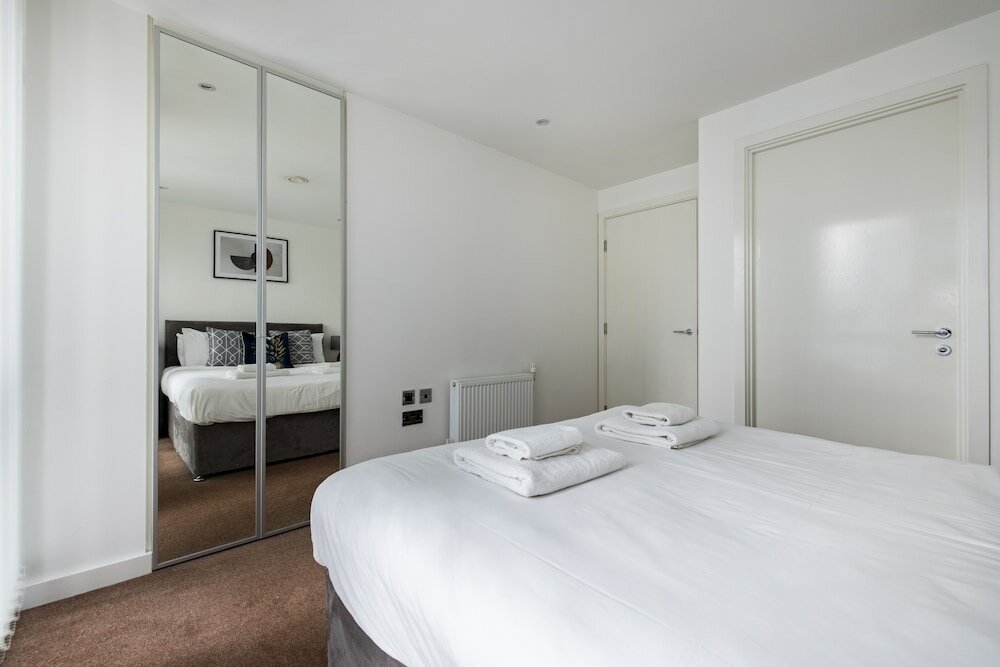 Фото The Hoxton Apartments