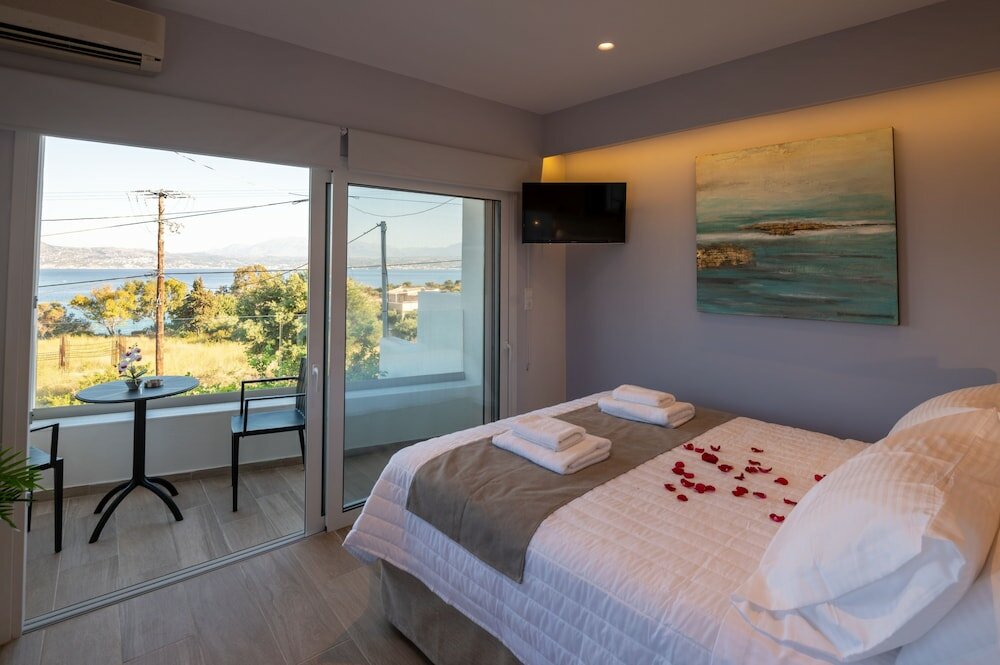 Фото Eleftheria Suites