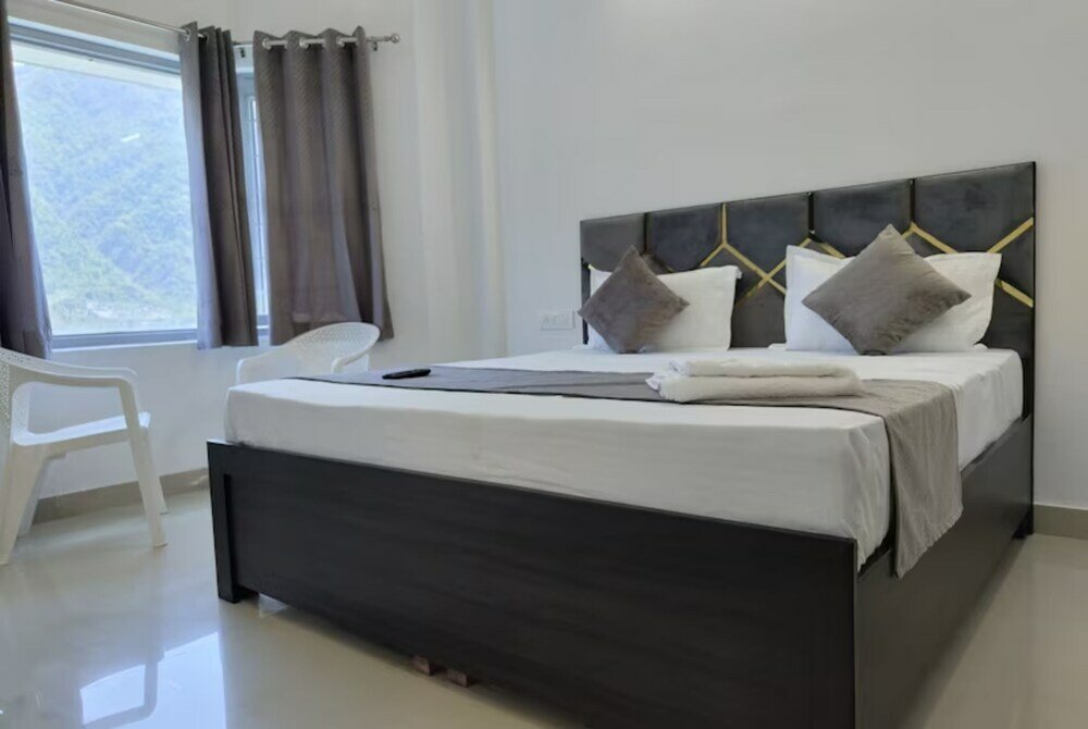 Фото Goroomgo Komfy Stayz Dehradun