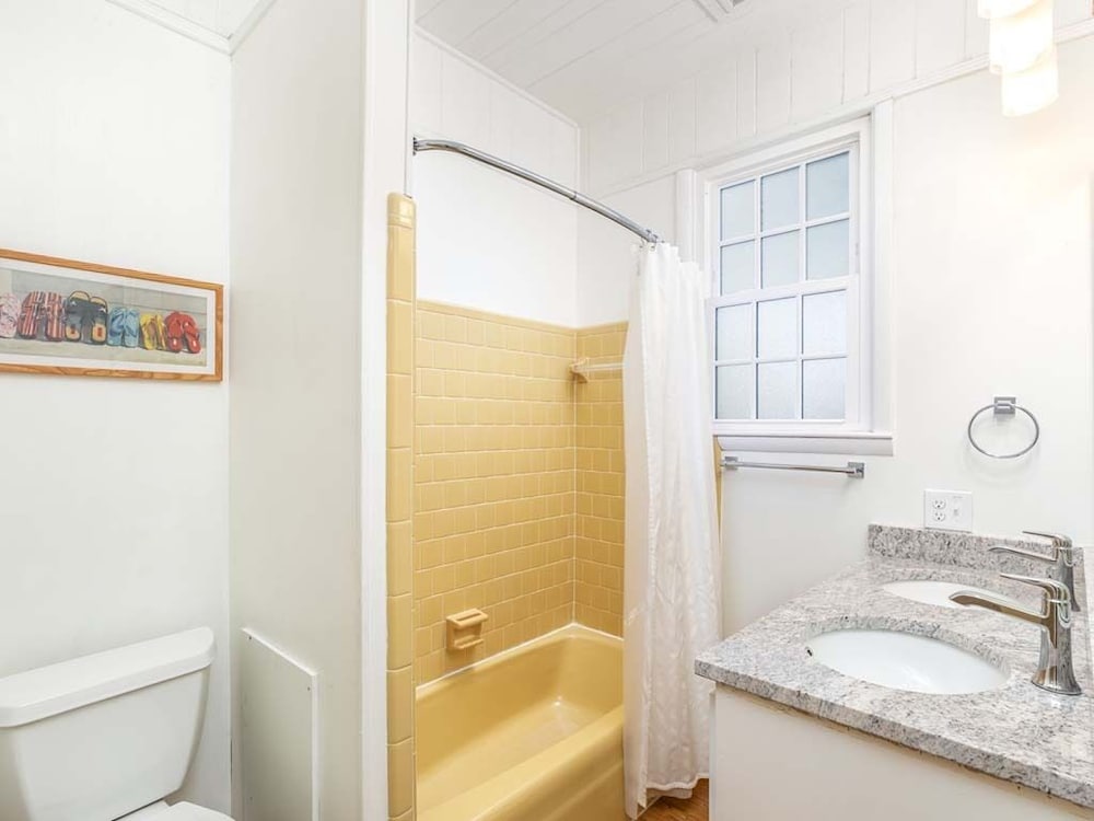 Фото Mullet Manor