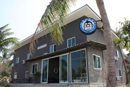 Хостел Monkey Samui Hostel в Самуи