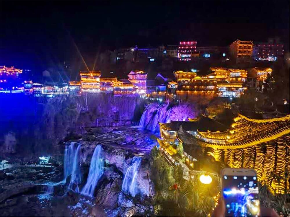 Hotel Edinburgh Hostel, Zhangjiajie, photo