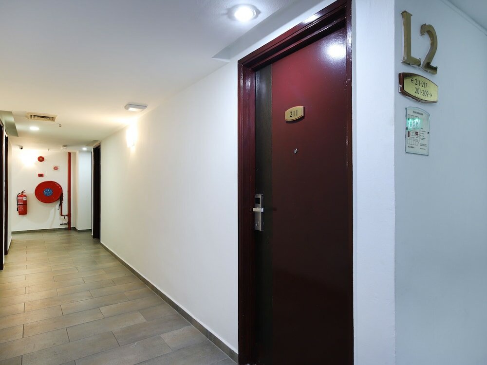 Фото Oyo 1045 Azimuth Hotel