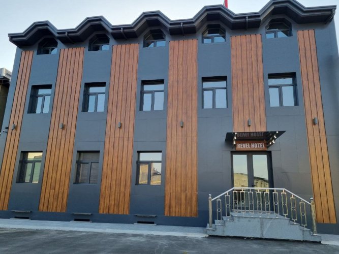 Фото Revel Hotel