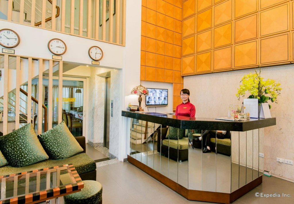 Фото Golden Sun Villa Hotel