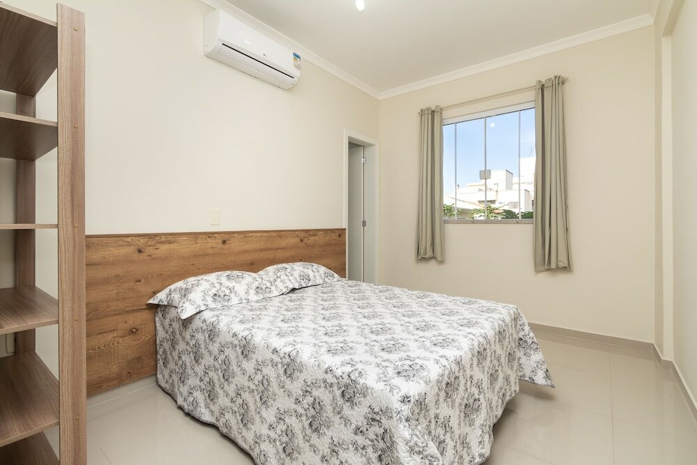 Фото Rent Apartment 3 bedrooms w 1 suite - 680