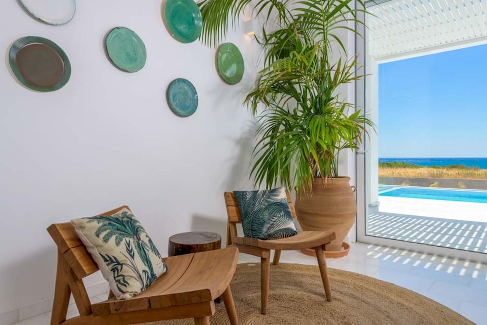 Фото Seashore Villa