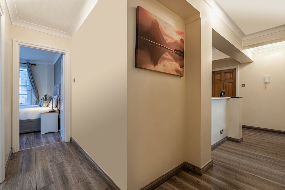 Фото Nice 3 Bedrooms Apartment Near Hyde Park & Oxford St