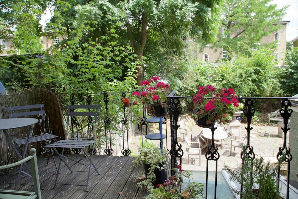 Фото The Chelsea Apartment