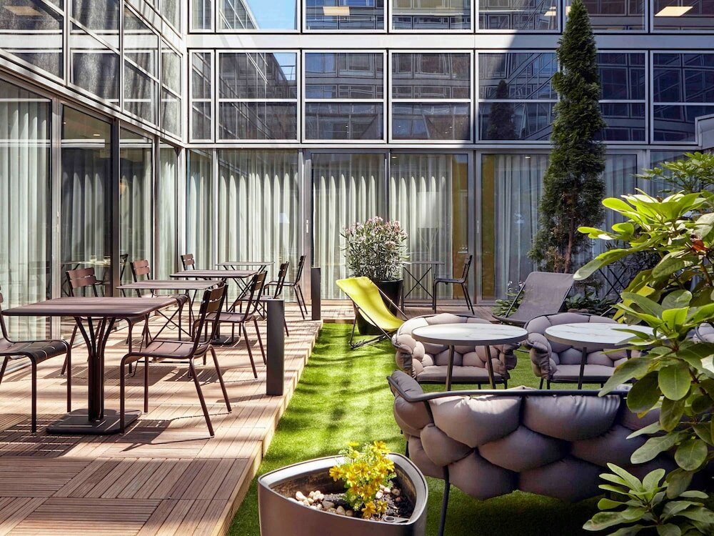 Фото Residence Mercure Paris la Defense Grande Arche