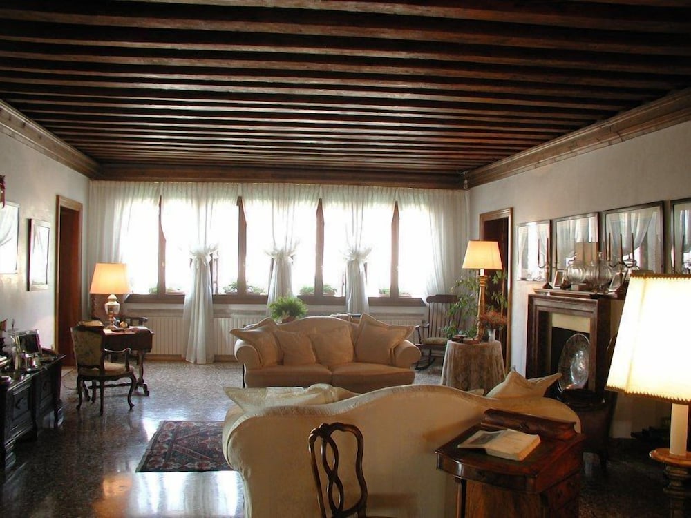 Фото At Home A Palazzo