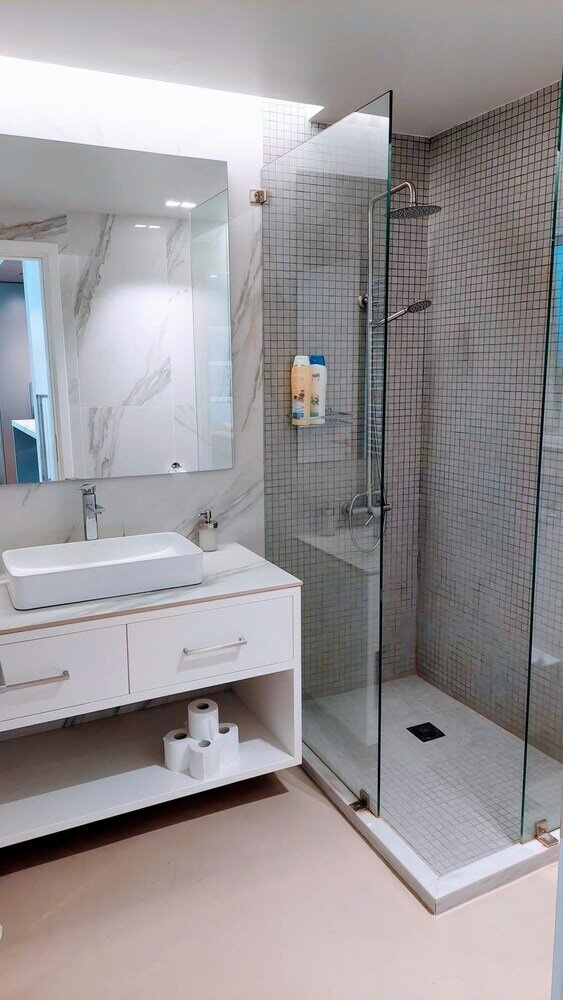 Фото Luxurious minimal apartment in Acropolis