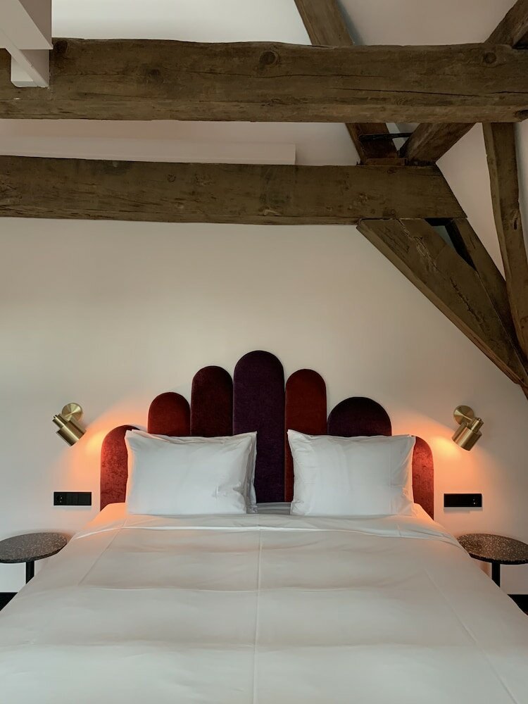 Фото Relais & Chateaux Weeshuis Gouda