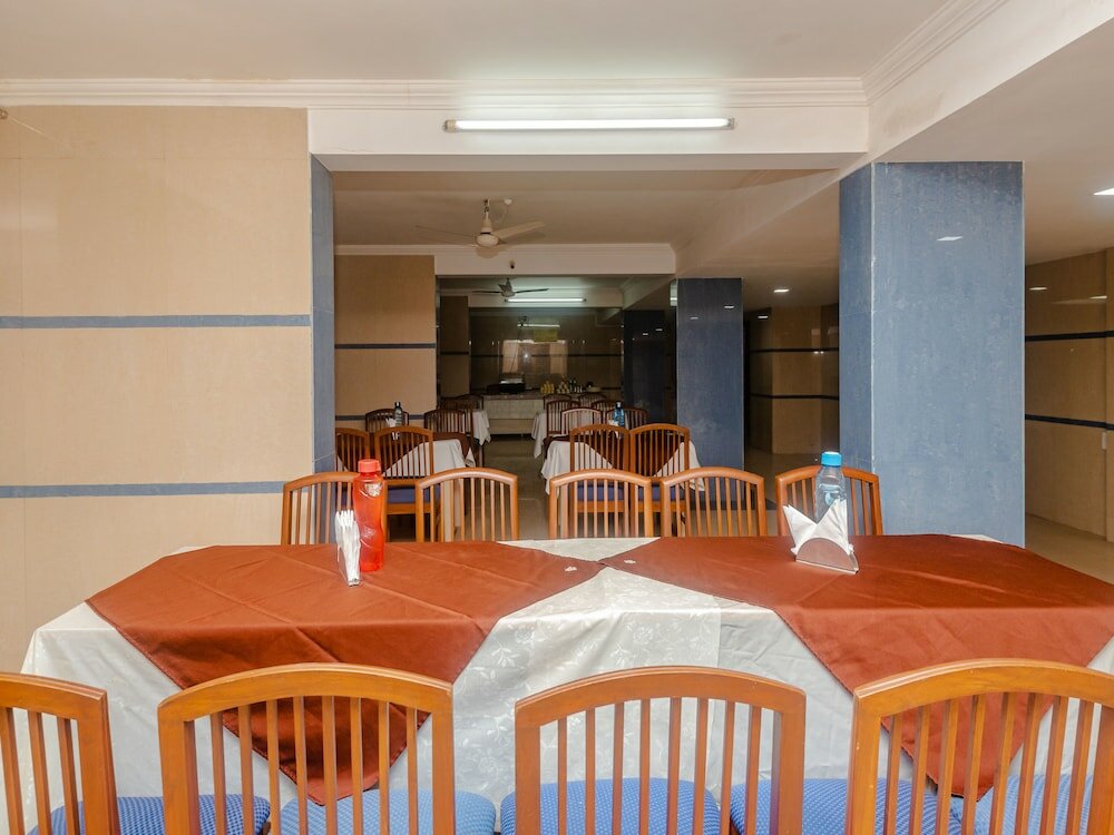 Фото Tuliipstays - Hotel Ashok Bhiwandi