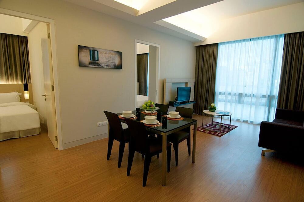 Фото Swiss Garden Residence by Urban Suites