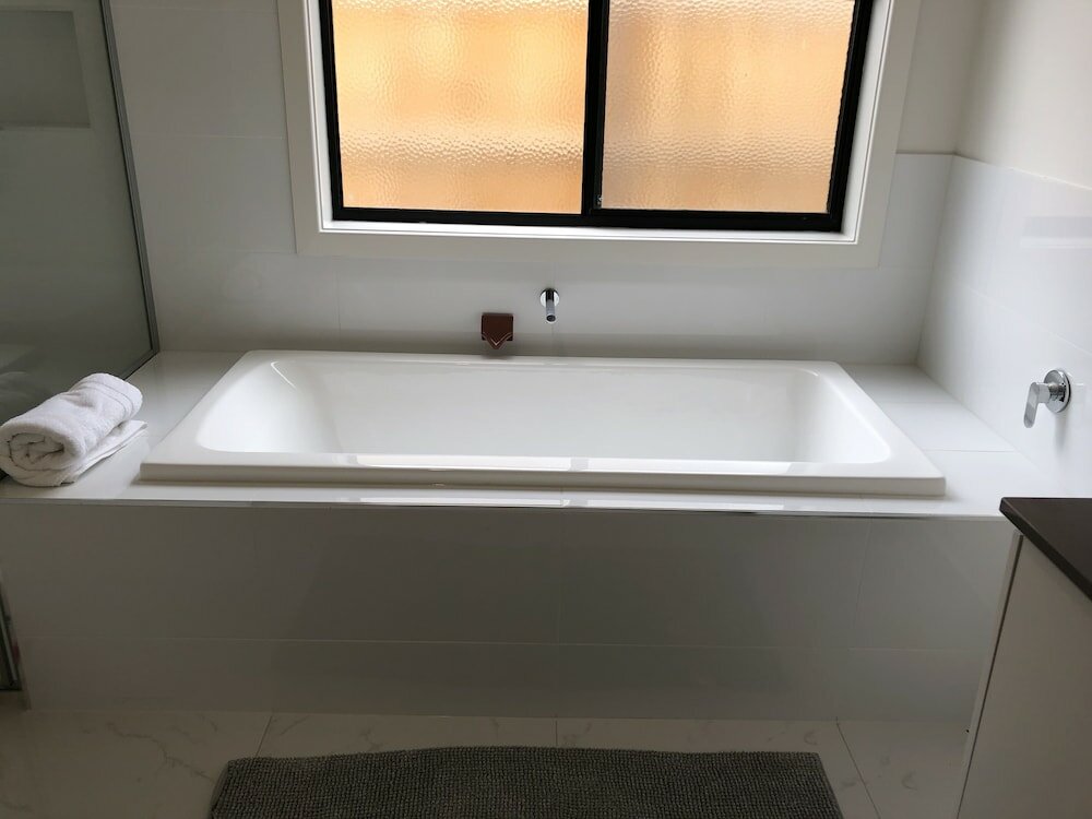 Фото Apple House Upper Point Cook