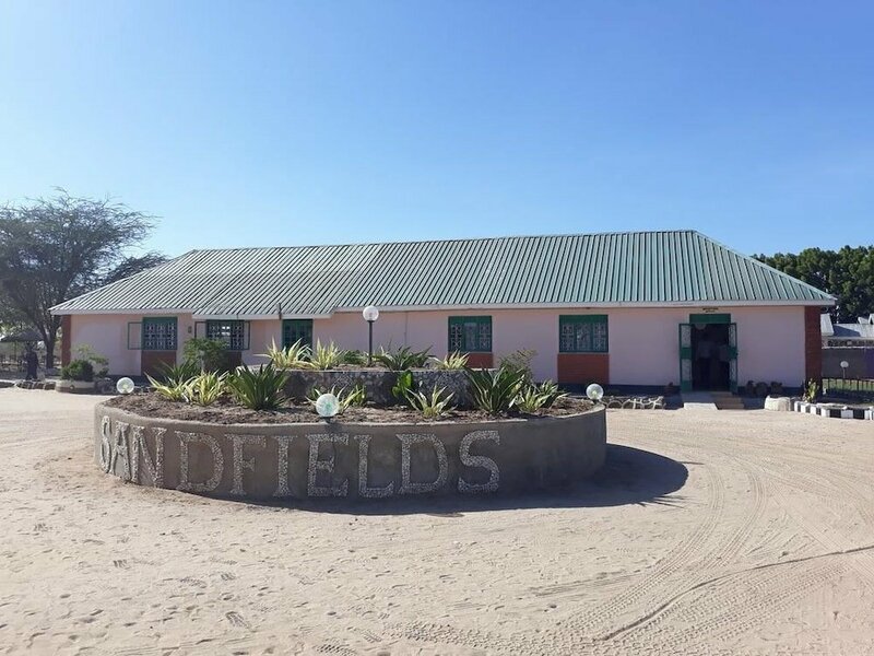 Гостиница Sanfields Lodwar Camp