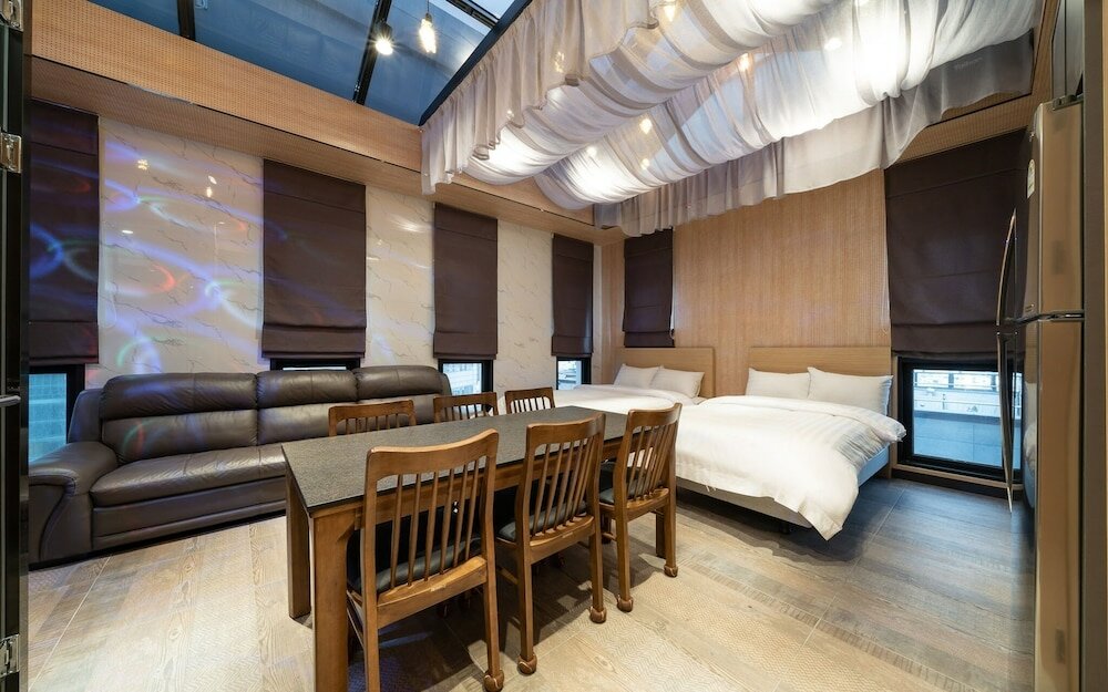 Фото Yeongdeungpo Iris