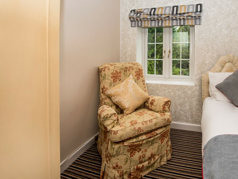 Фото Oyo Vale Lodge