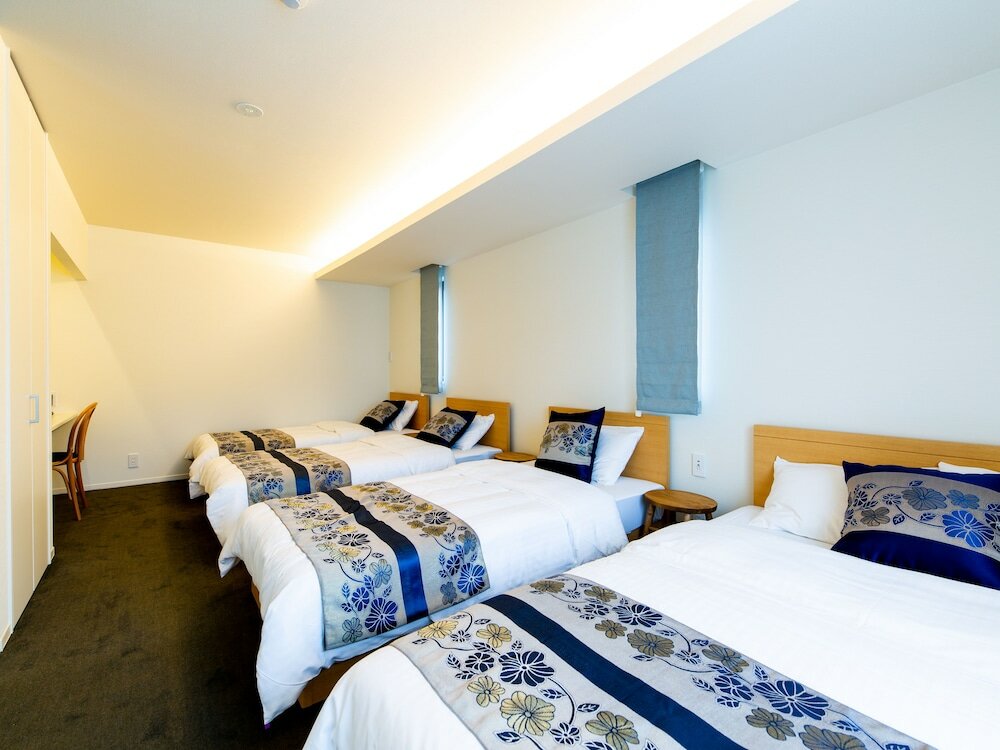 Фото Grand Base Hiroshima Ekimae