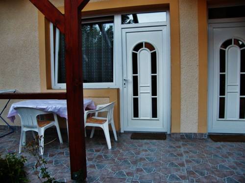 Фото Aranyhal Apartman