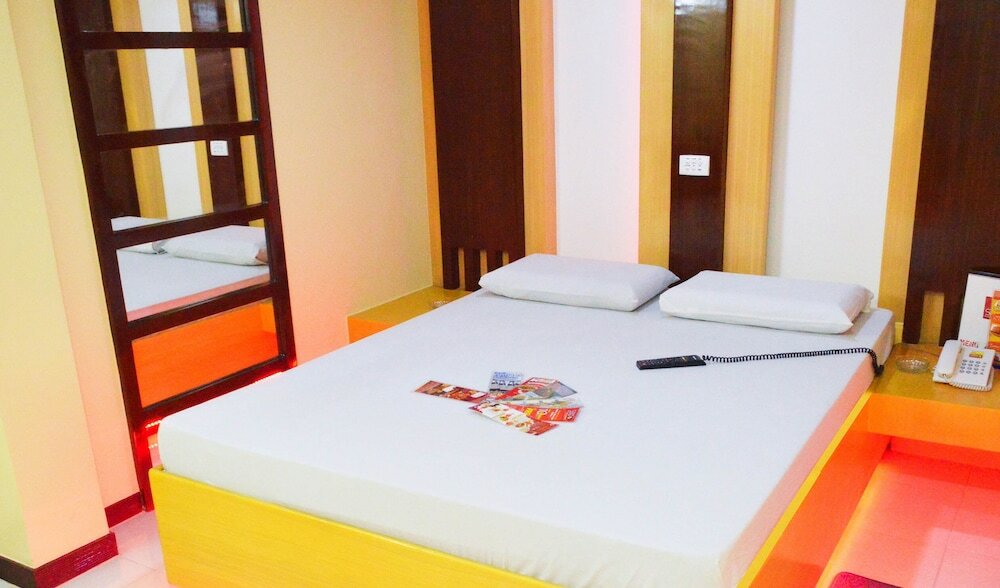 Фото Hotel Sogo Makati Ave