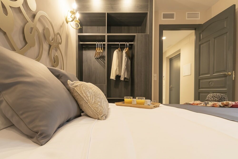 Фото Palacete 1620, Apartamentos Premium-Only adults