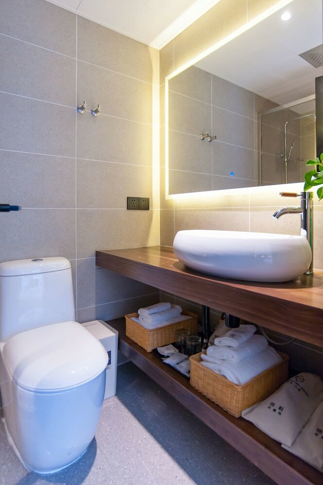 Фото Hangzhou Backlighting Inn