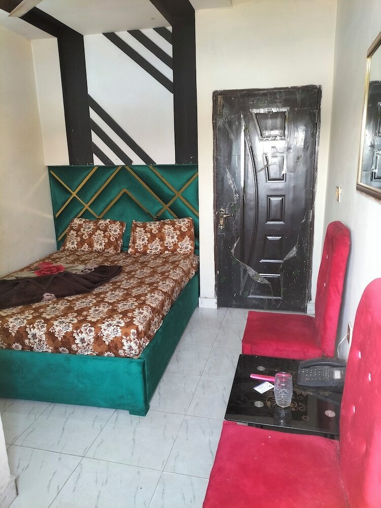 Фото New Taj Palace Hotel